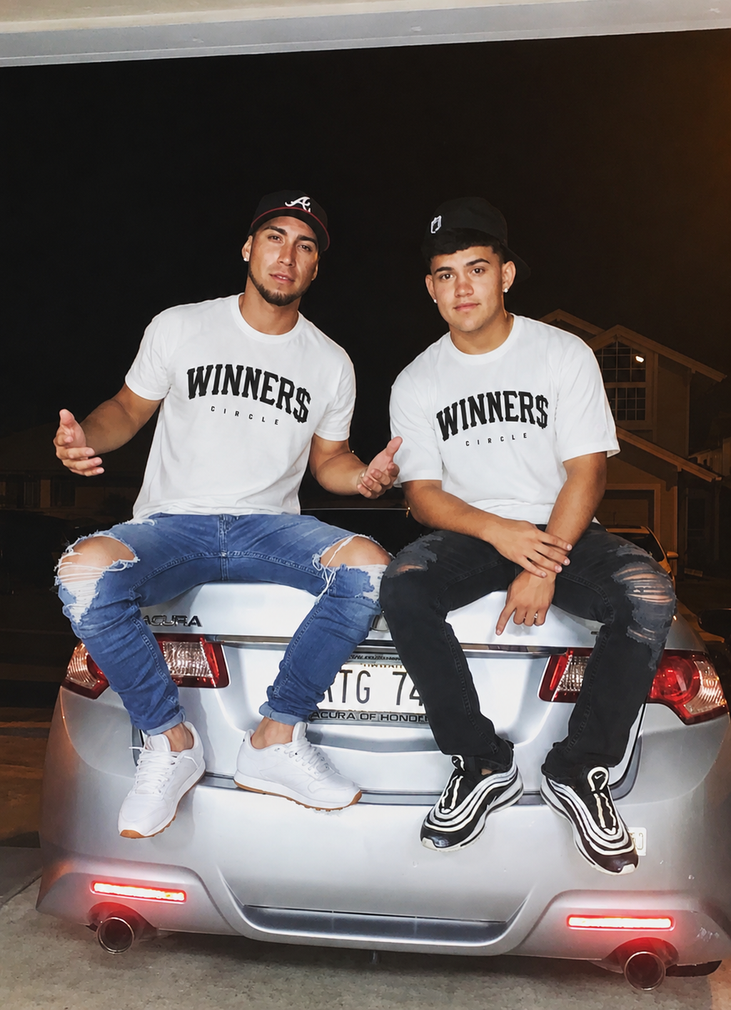 Winners circle 2nd edition throwback - white