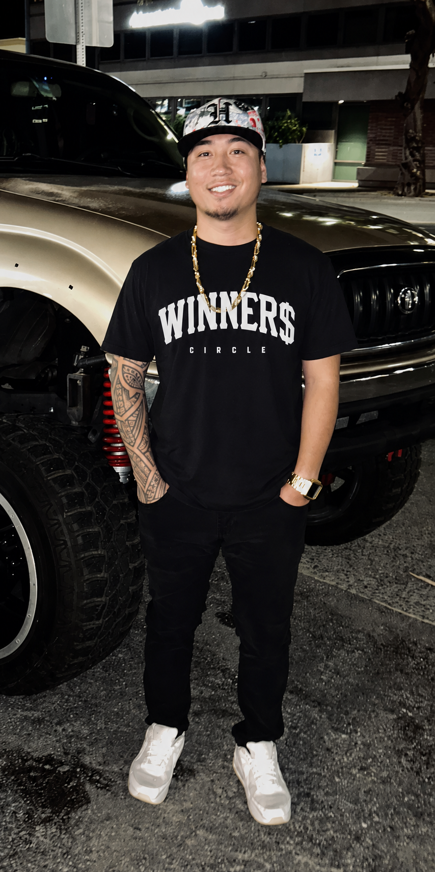 winners circle 2nd edition throwback - black